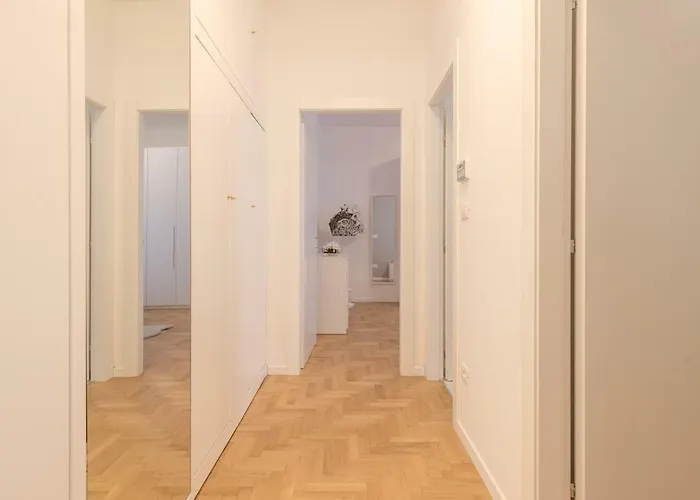 Linda House * Pescara